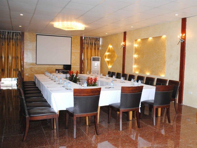 Royal Gate Hotel Ханой Екстериор снимка