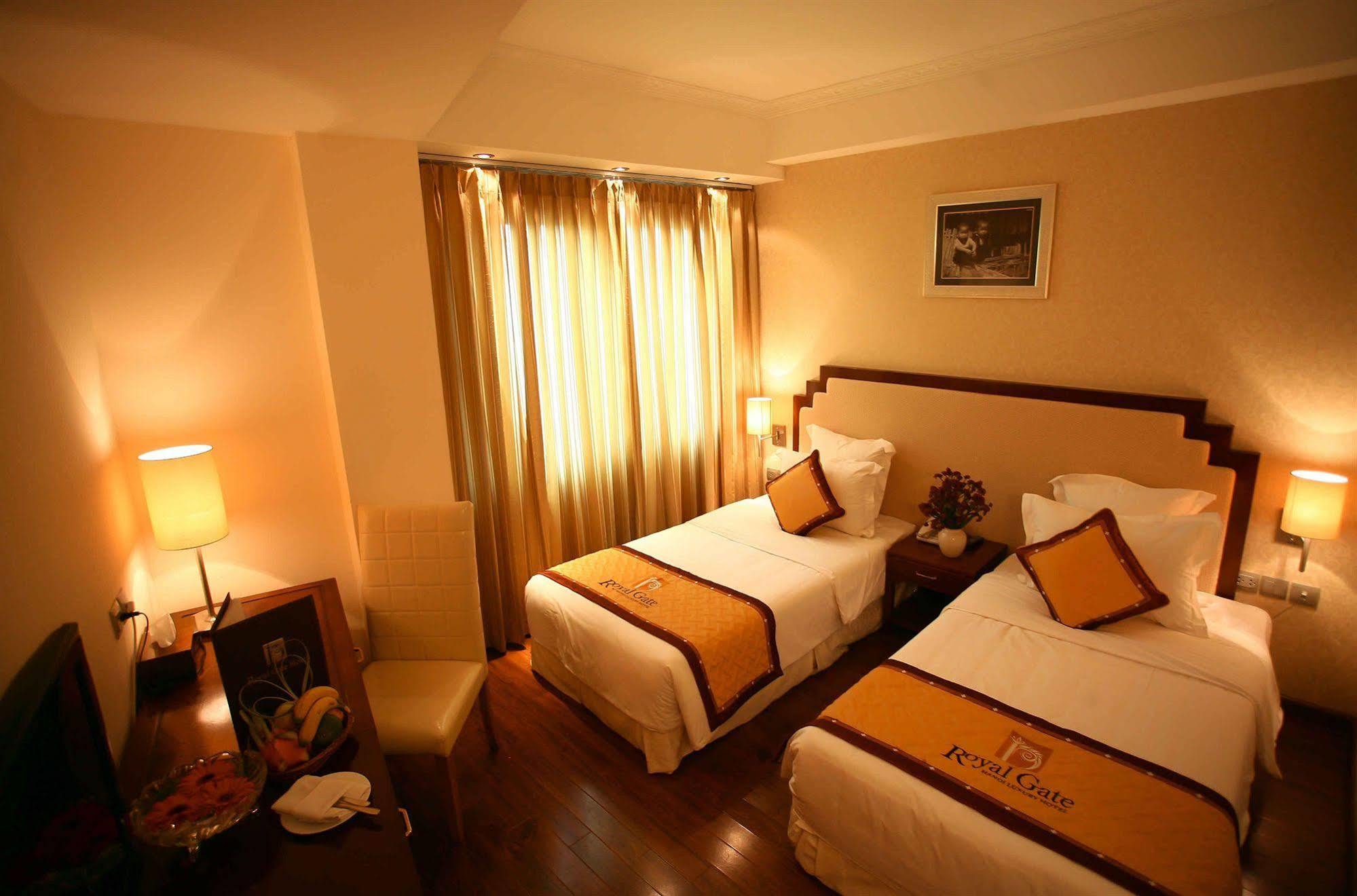 Royal Gate Hotel Ханой Стая снимка
