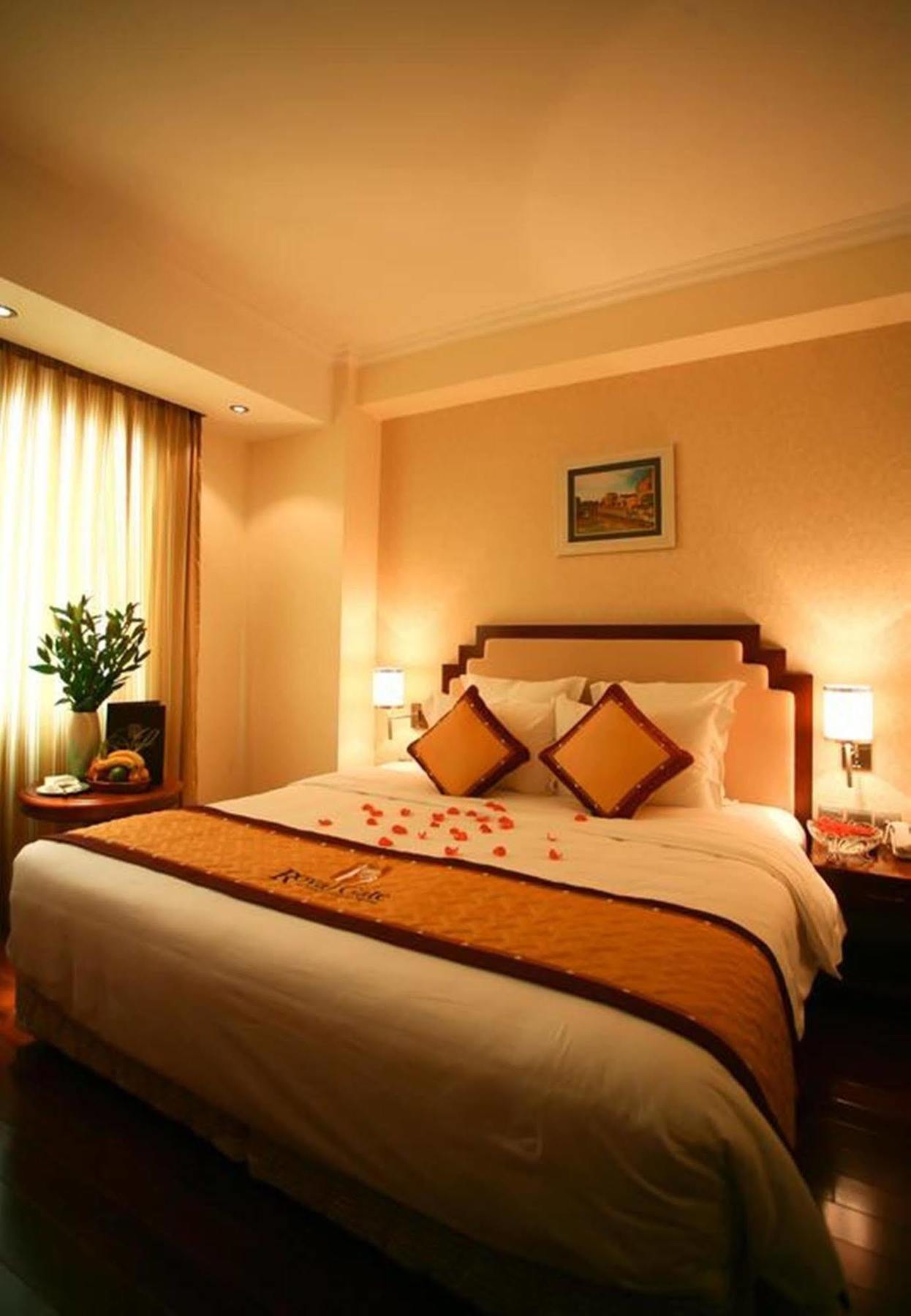 Royal Gate Hotel Ханой Екстериор снимка